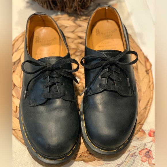 Dr Martens EUC vintage oxfords made in England - Picture 7 of 10